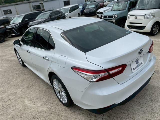 TOYOTA CAMRY HYBRID 2018 Image 31