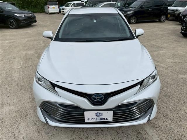 TOYOTA CAMRY HYBRID 2018 Image 31