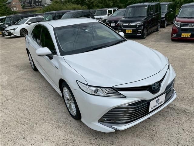TOYOTA CAMRY HYBRID 2018 Image 31