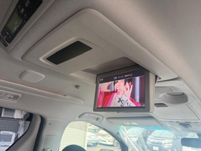 TOYOTA ALPHARD 2012 Image 31