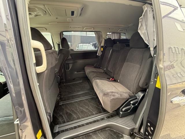 TOYOTA ALPHARD 2012 Image 31