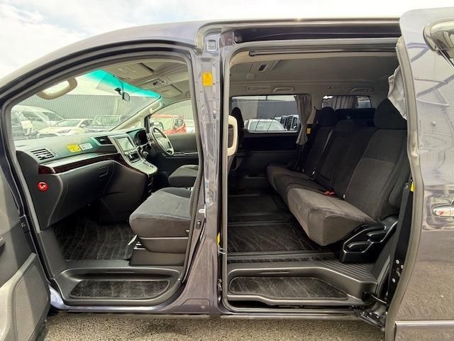 TOYOTA ALPHARD 2012 Image 31