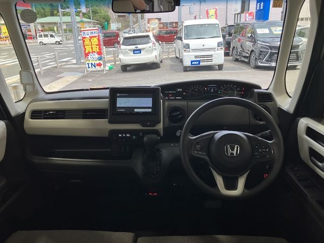 HONDA N BOX 2021 Image 31