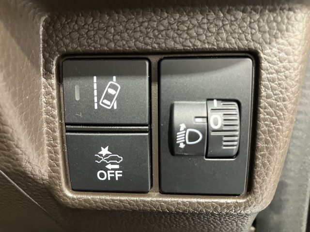 HONDA N BOX 2021 Image 31