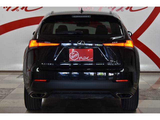 TOYOTA LEXUS NX300 AWD 2017 Image 31