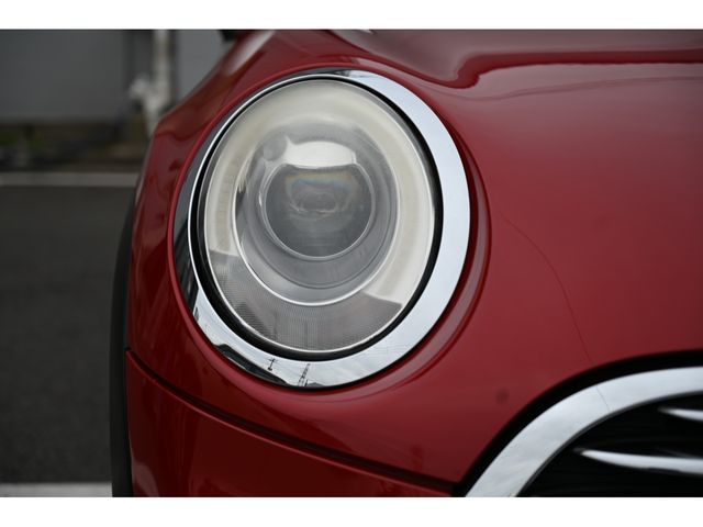 BMW MINI COOPER 5DOO 2015 Image 31