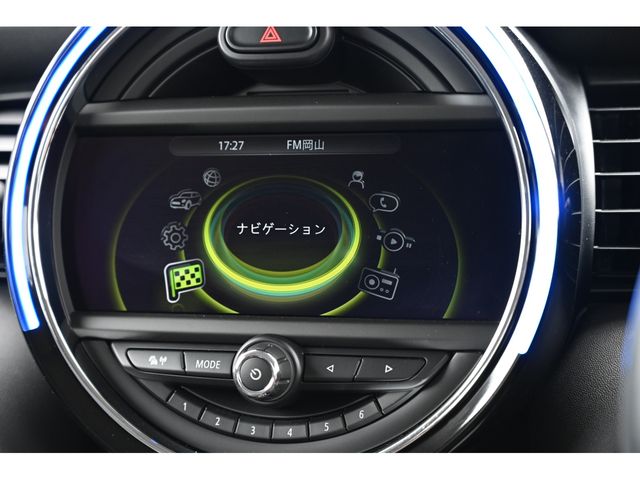 BMW MINI COOPER 5DOO 2015 Image 31