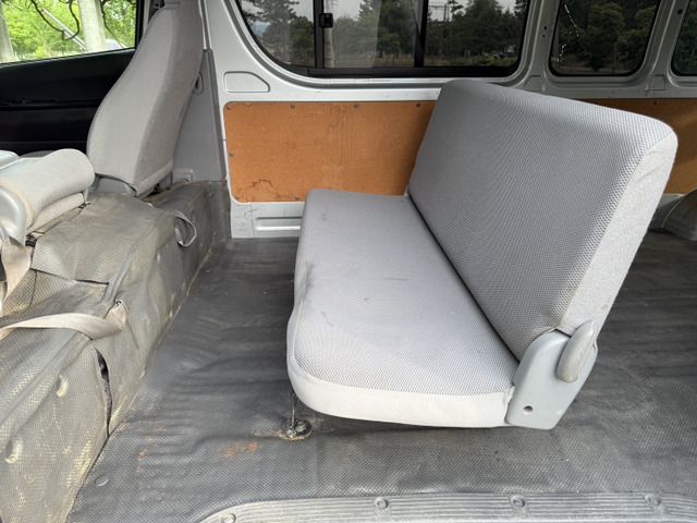 TOYOTA HIACE VAN 4WD 2007 Image 31