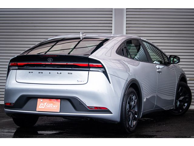 TOYOTA PRIUS 2024 Image 31