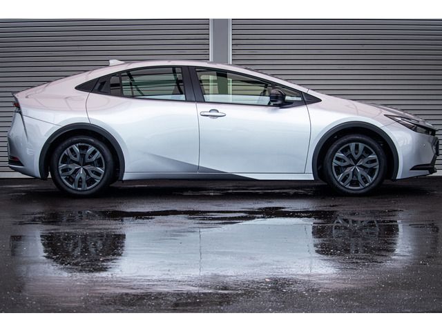 TOYOTA PRIUS 2024 Image 31