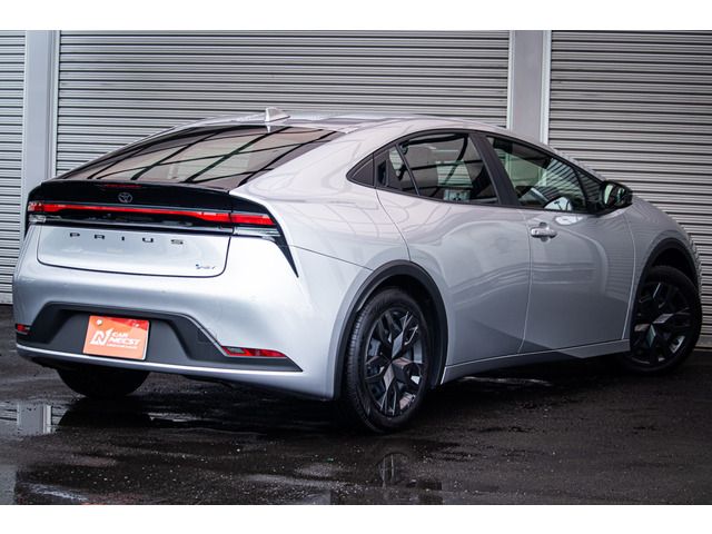 TOYOTA PRIUS 2024 Image 31