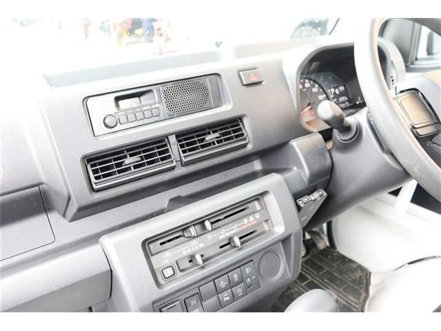 DAIHATSU HIJET TRUCK 4WD 2023 Image 31