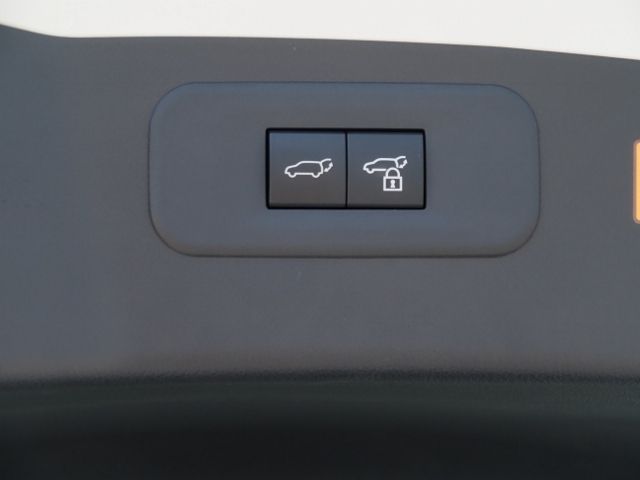 TOYOTA LEXUS NX350H 2023 Image 31