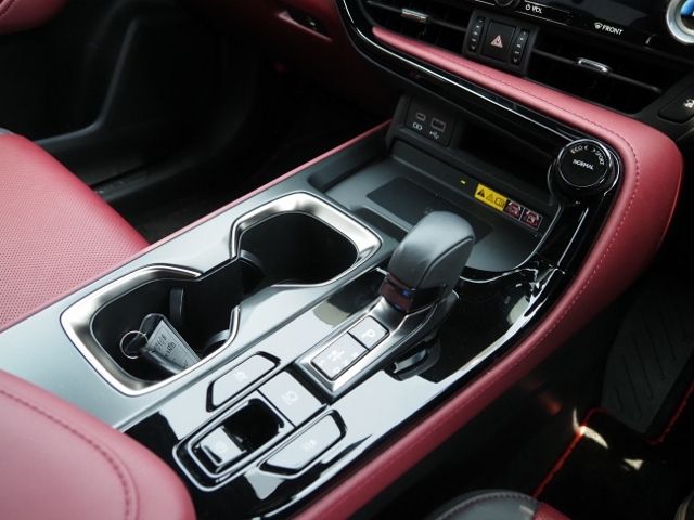 TOYOTA LEXUS NX350H 2023 Image 31