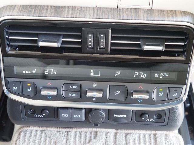 TOYOTA LANDCRUISER WAGON 2024 Image 31