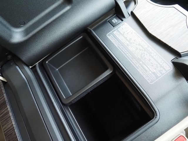 TOYOTA LANDCRUISER WAGON 2024 Image 31