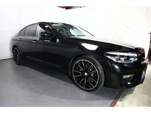 BMW 5SERIES SEDAN 2017 Image 31