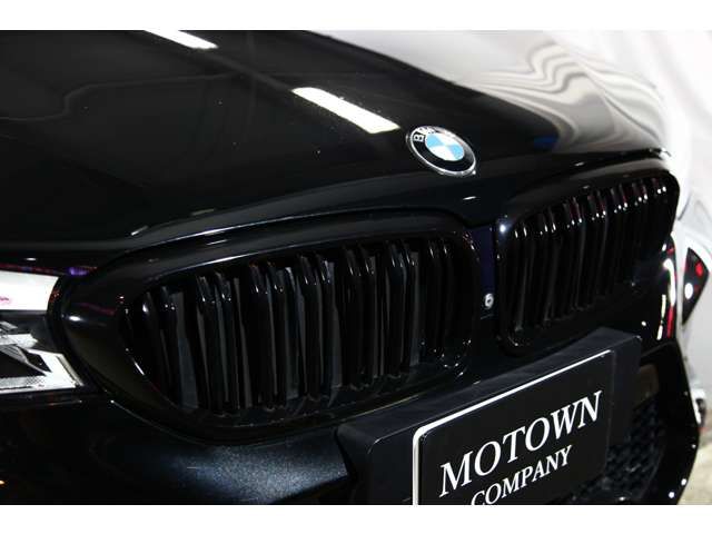 BMW 5SERIES SEDAN 2017 Image 31