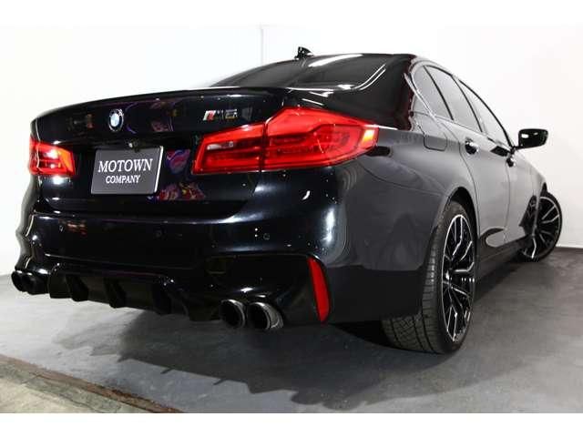 BMW 5SERIES SEDAN 2017 Image 31