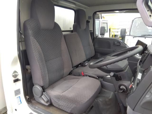 ISUZU ELF 2019 Image 31