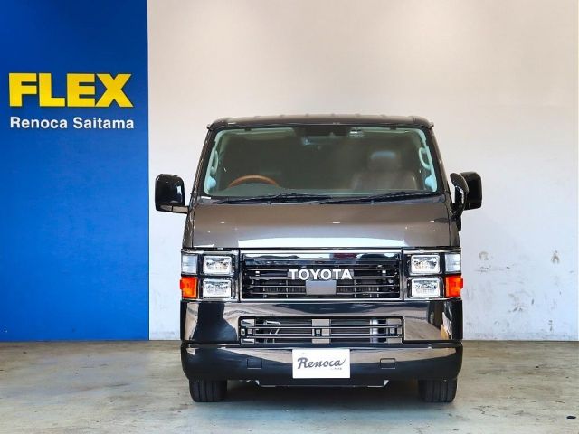 TOYOTA HIACE VAN 2WD 2022 Image 31