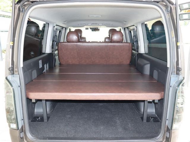 TOYOTA HIACE VAN 2WD 2022 Image 31