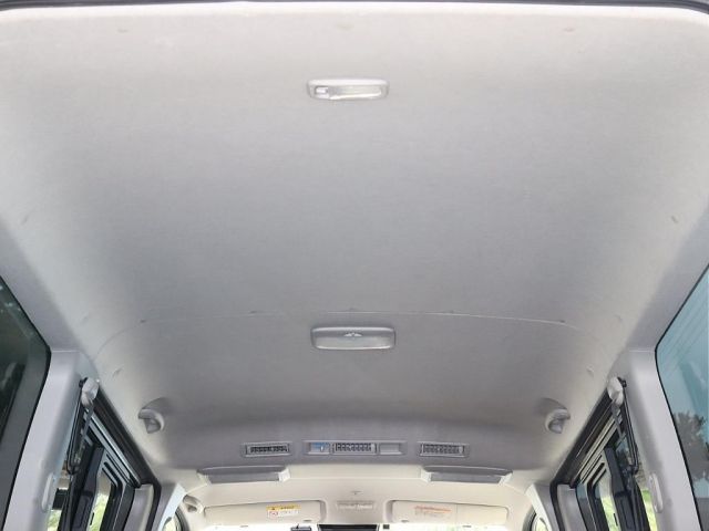 TOYOTA HIACE VAN 2WD 2022 Image 31