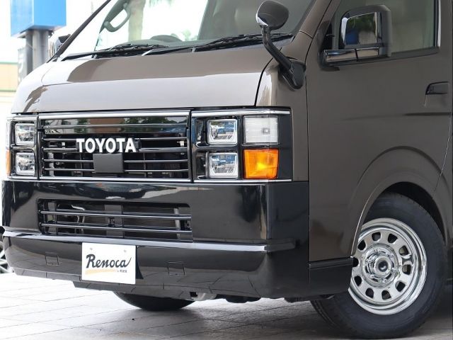 TOYOTA HIACE VAN 2WD 2022 Image 31