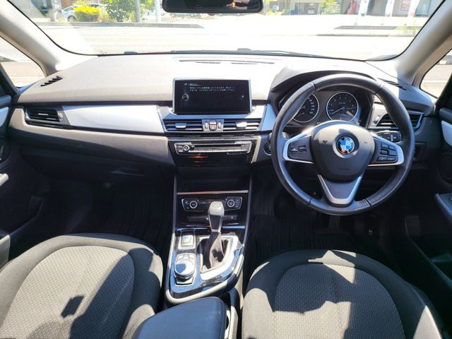 BMW 2SERIES ACTIVE T 2016 Image 31