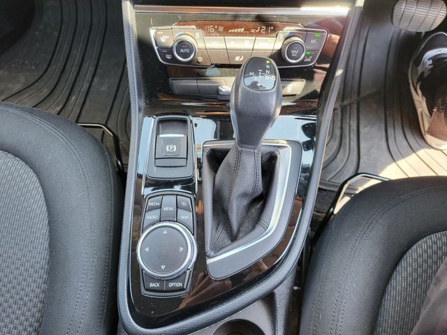 BMW 2SERIES ACTIVE T 2016 Image 31