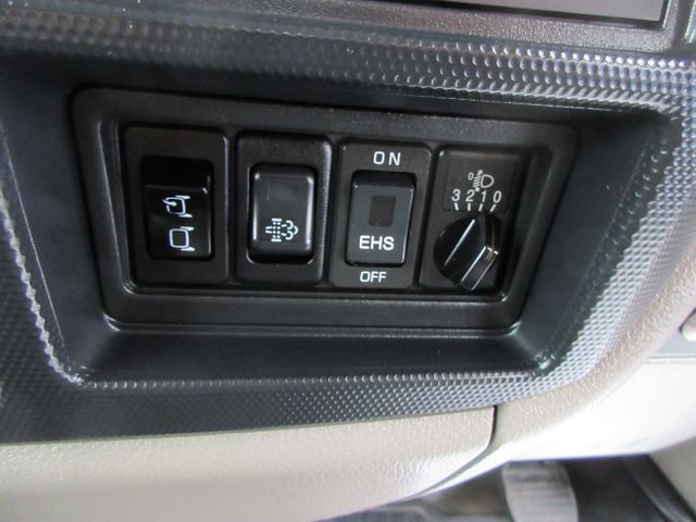 NISSAN ATLAS 2012 Image 31