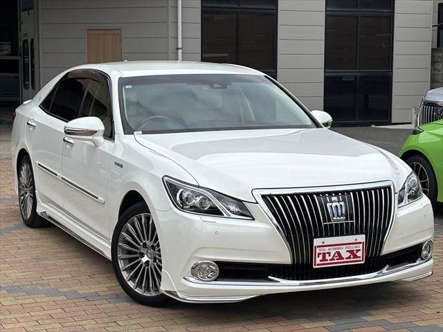 TOYOTA CROWN MAJESTA HYBRID 2016 Image 31