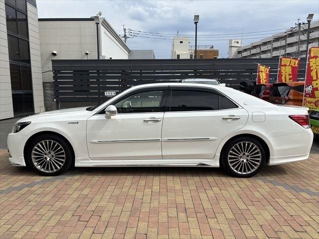 TOYOTA CROWN MAJESTA HYBRID 2016 Image 31