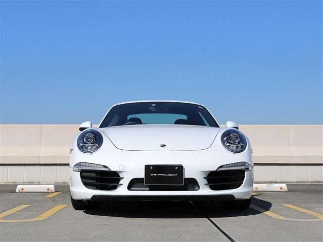 PORSCHE 911 2014 Image 31