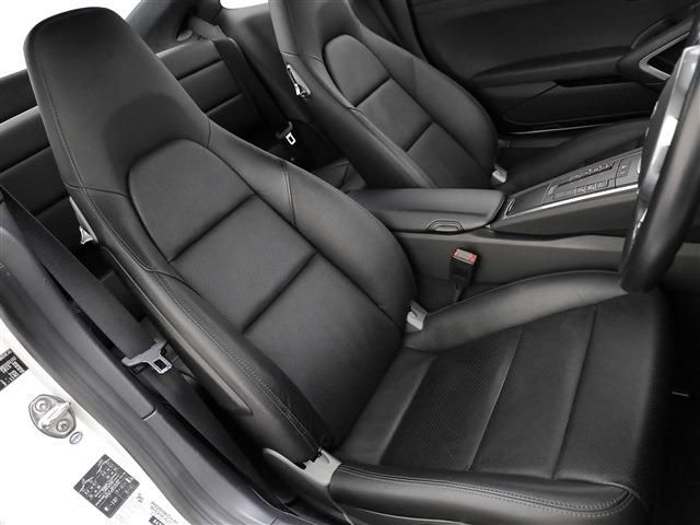 PORSCHE 911 2014 Image 31