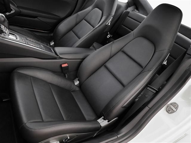 PORSCHE 911 2014 Image 31