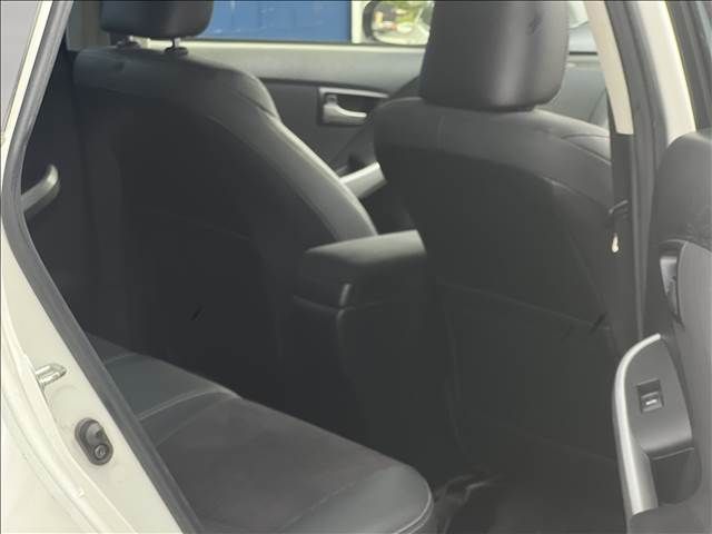 TOYOTA PRIUS PHV 2012 Image 31