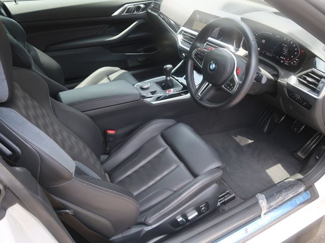 BMW M4 2022 Image 31