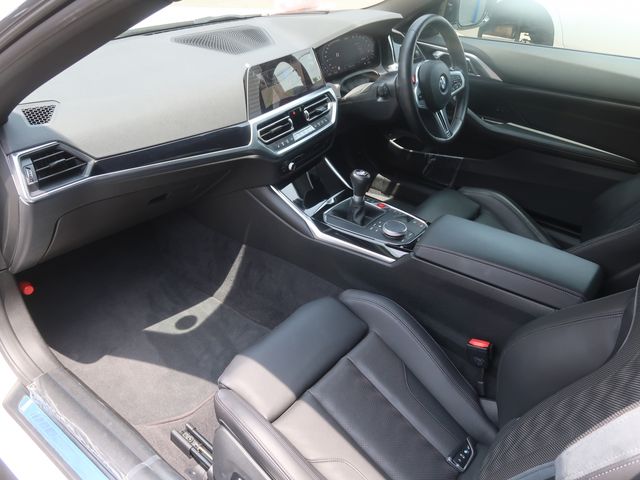 BMW M4 2022 Image 31