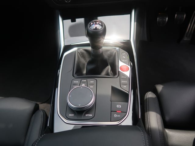 BMW M4 2022 Image 31