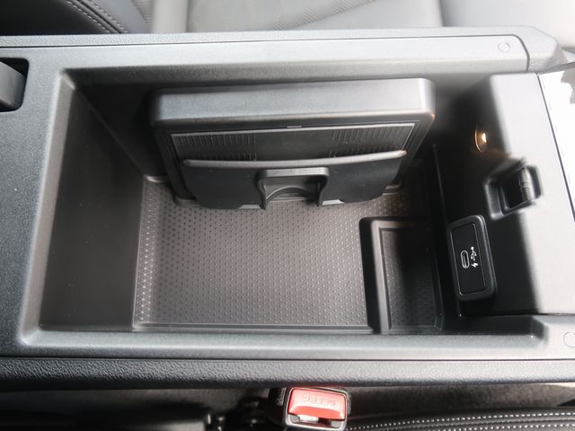 BMW M4 2022 Image 31