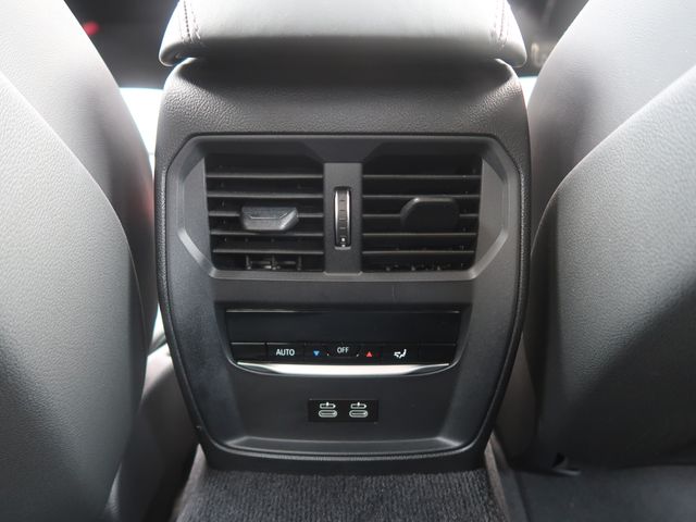 BMW M4 2022 Image 31