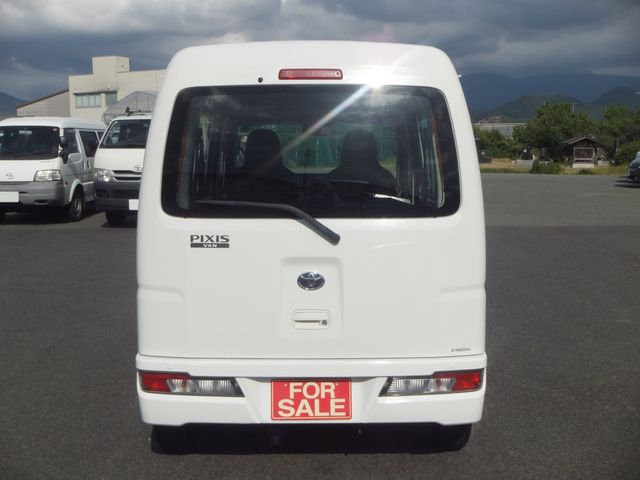 TOYOTA PIXIS VAN 4WD 2019 Image 31