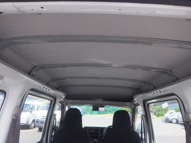 TOYOTA PIXIS VAN 4WD 2019 Image 31