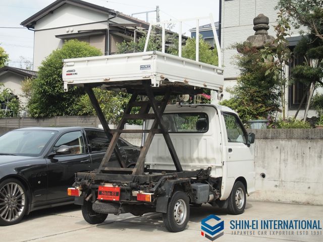 DAIHATSU HIJET TRUCK 4WD 2001 Image 31