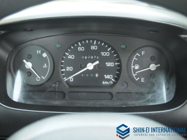 DAIHATSU HIJET TRUCK 4WD 2001 Image 31