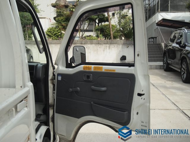 DAIHATSU HIJET TRUCK 4WD 2001 Image 31