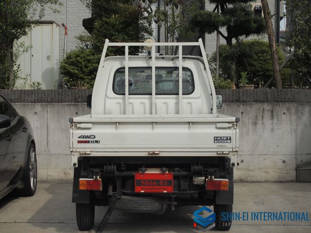 DAIHATSU HIJET TRUCK 4WD 2001 Image 31