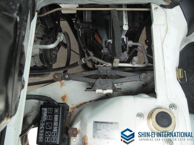 DAIHATSU HIJET TRUCK 4WD 2001 Image 31