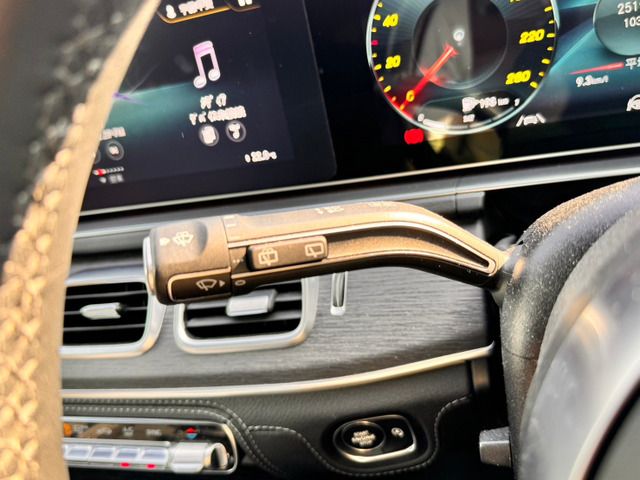 MERCEDES BENZ GLE CL 2022 Image 31